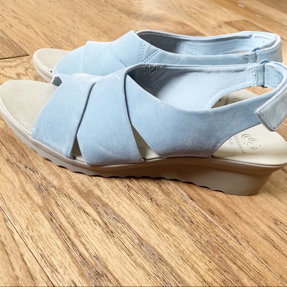 Clarks Shoes - NWOB Clarks Cloudsteppers Slingback Sandals S 10